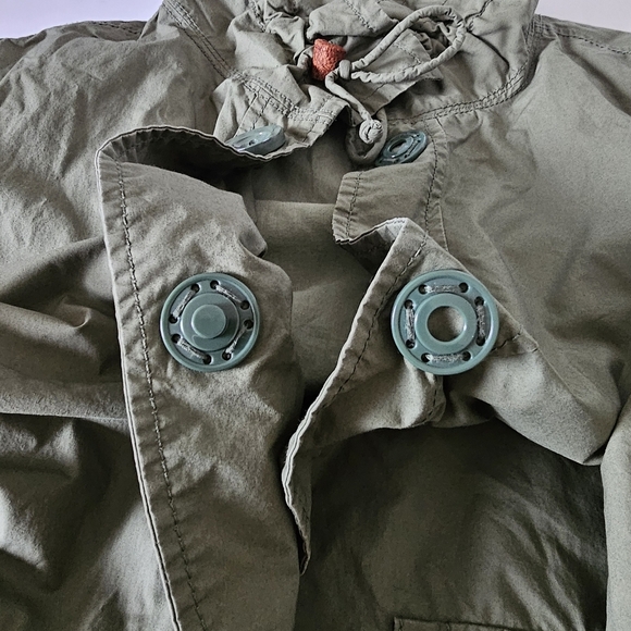 J. Crew women's jacket raincoat army green olive size 2 drawstring waist pockets - Picture 6 of 8
